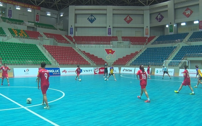 Sân thi đấu Futsal nam và nữ tại Nhà thi đấu tỉnh Hà Nam